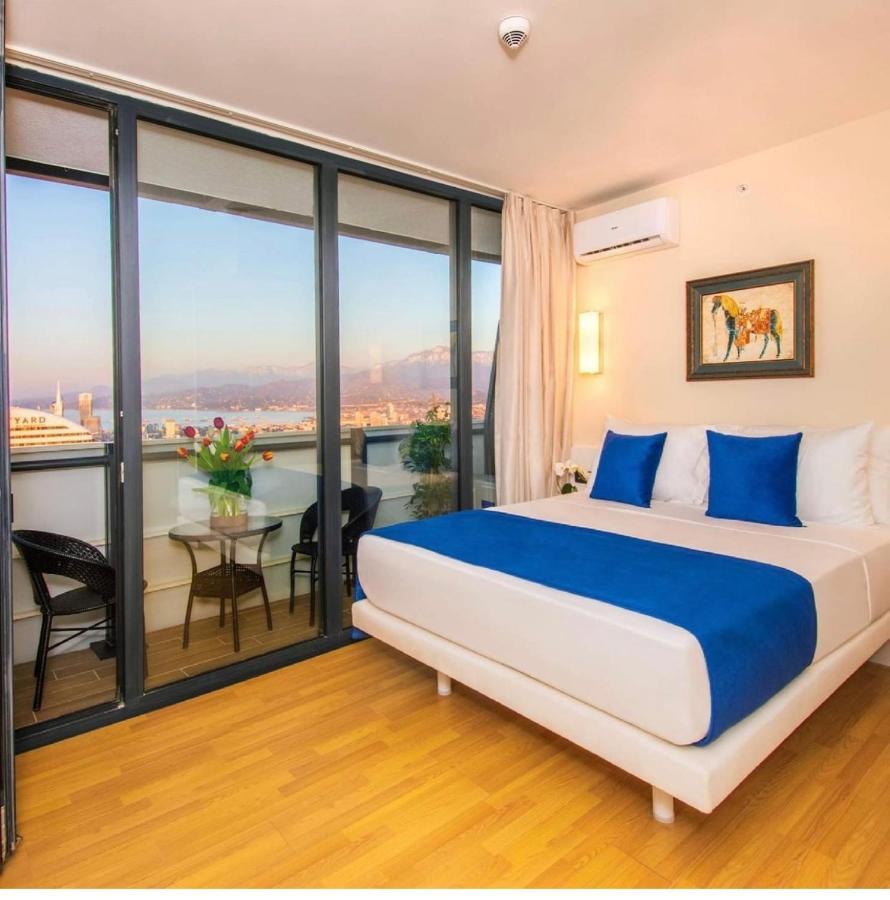 Orbi City Aparthotel Sea View Batumi Exterior foto