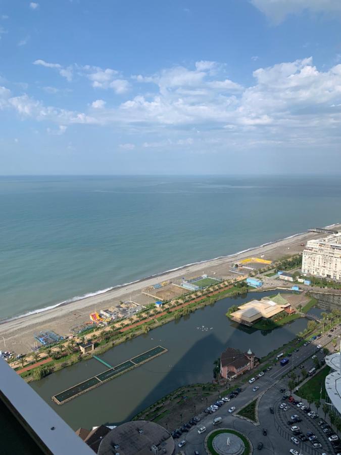 Orbi City Aparthotel Sea View Batumi Exterior foto