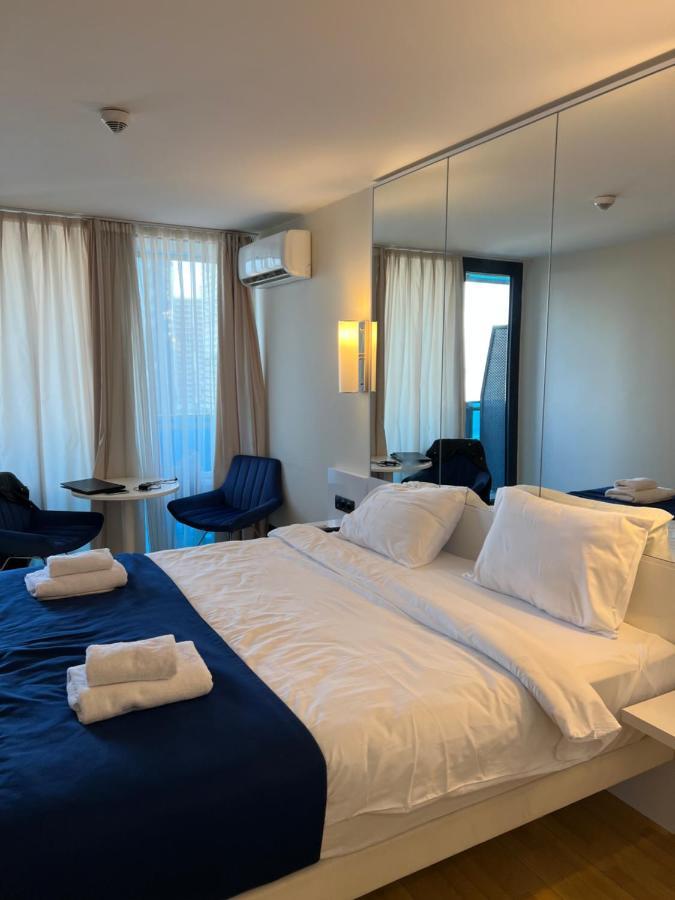 Orbi City Aparthotel Sea View Batumi Exterior foto