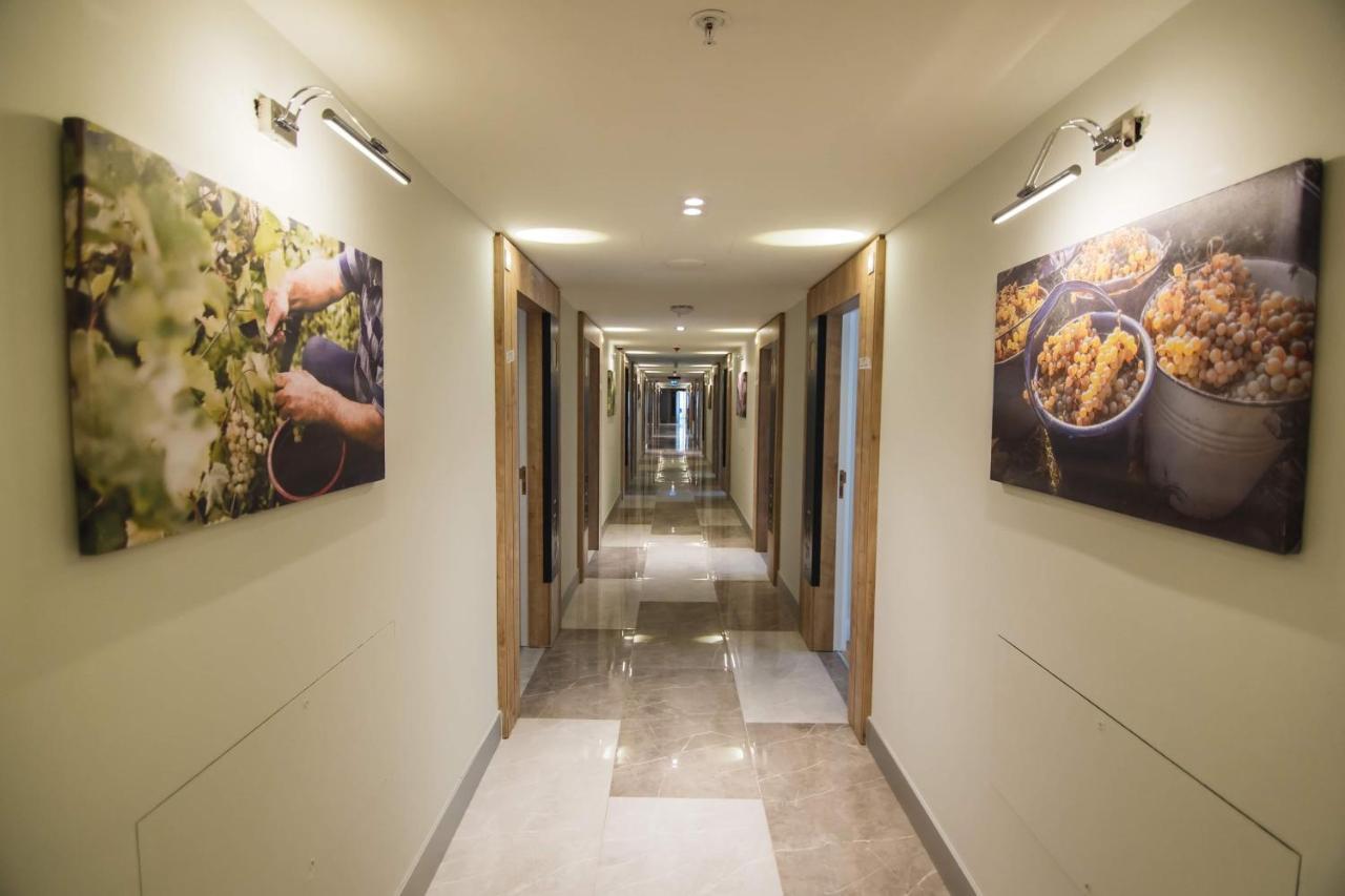 Orbi City Aparthotel Sea View Batumi Exterior foto