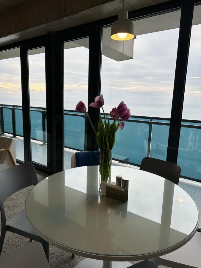 Orbi City Aparthotel Sea View Batumi Exterior foto